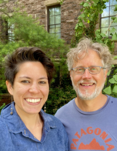 Picture of Ogonek and Bjerken in front of Lincoln Hall